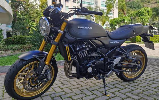 KAWASAKI Z900RS R EDITION 